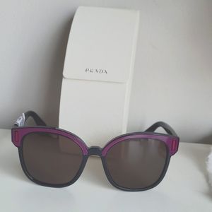 Prada PR 05US CATWALK Sunglasses